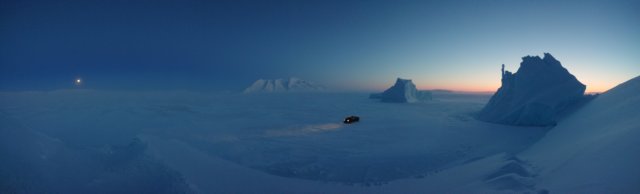 panoramafromoneoftheicebergs.jpg